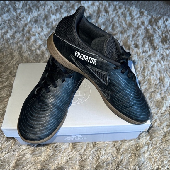 Kids adidas Predator edge size 3 - Picture 1 of 5